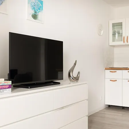 Apartment Initium - - Obroncow Wybrzeza 6d Gdansk